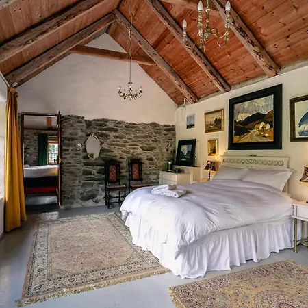 Сasa de vacaciones Traditional Style Thatched In *