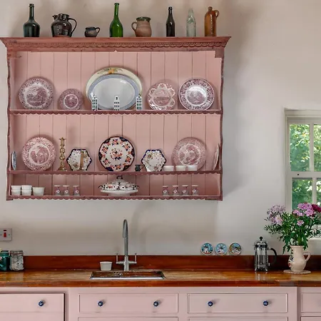 Сasa de vacaciones Traditional Style Thatched In Kenmare