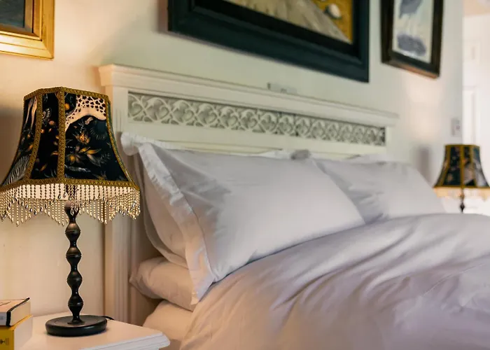 펜션 Traditional Style Thatched In