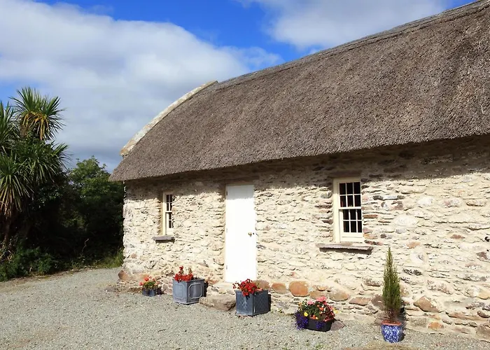 펜션 Traditional Style Thatched In *